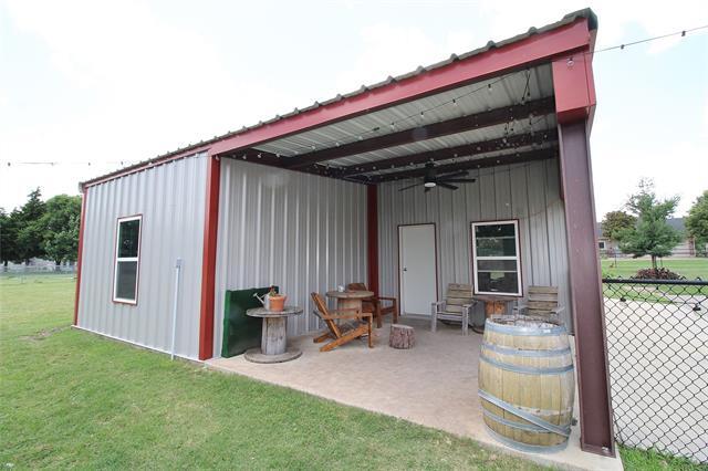 Building Photo - 5641 Country S Ln