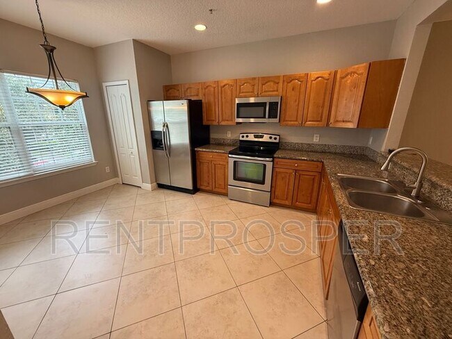 Building Photo - 3717 S Lake Orlando Pkwy
