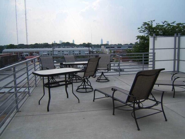 Building Photo - 195 Arizona Ave NE