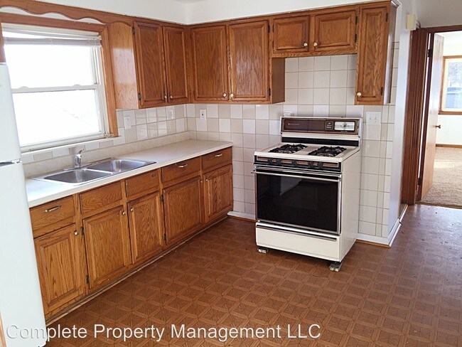 Building Photo - 1762 Lafayette Blvd