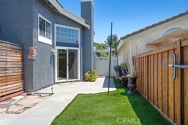 Building Photo - 41495 Avenida De La Reina