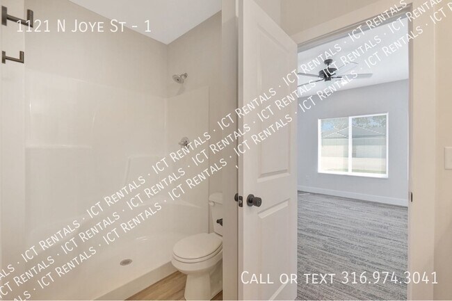 Building Photo - 1121 N Joye St