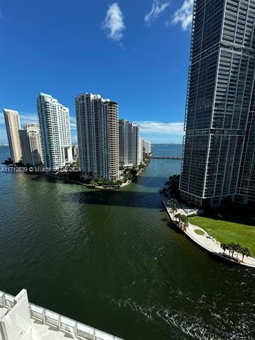 Building Photo - 300 Biscayne Boulevard Way