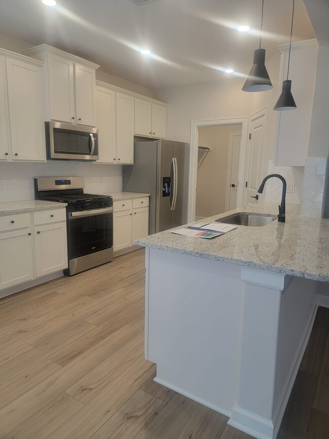 Building Photo - 3053 Myrtle Sunset Dr