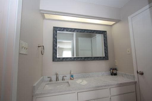 Building Photo - 8834 Sandcastle Ct