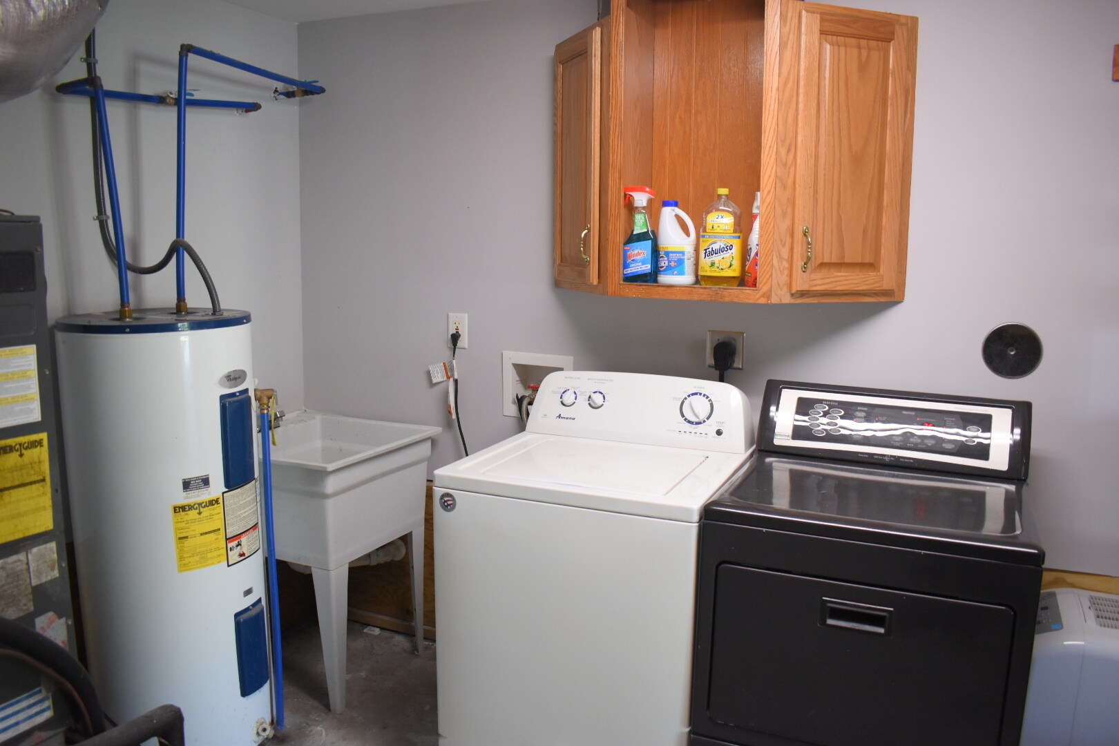 Building Photo - 2109 Wisteria Dr