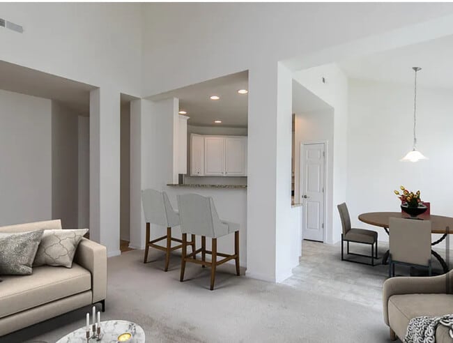 Building Photo - 12 E Swift Creek Rd