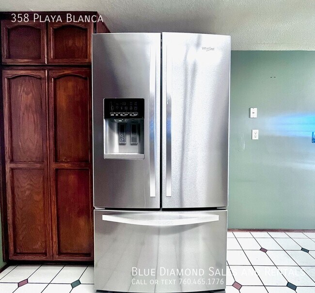 Building Photo - 358 Playa Blanca