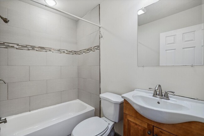 Building Photo - 2107 N 17th St