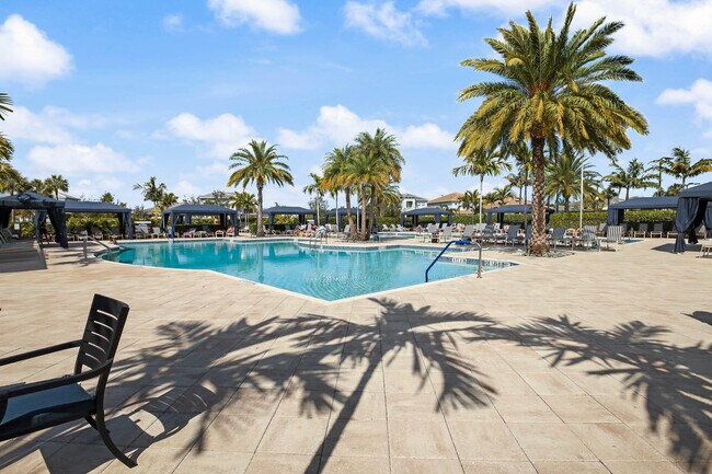 Building Photo - 13596 Weyburne Dr