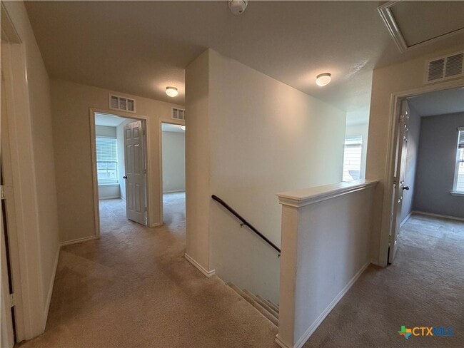 Building Photo - 323 Mistflower