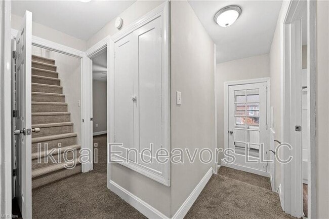 Building Photo - 3613 Cummings Rd