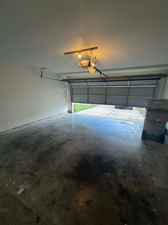 Building Photo - 13426 Sanderford Ln