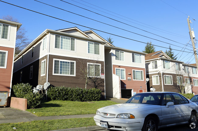 Building Photo - Wisteria Court
