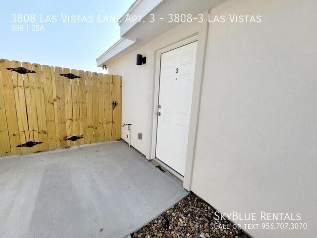 Building Photo - 3808 Las Vistas Ln