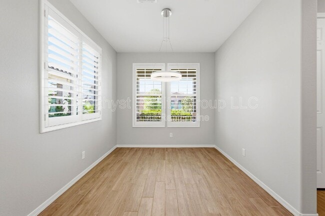Building Photo - 13179 W Brookhart Way