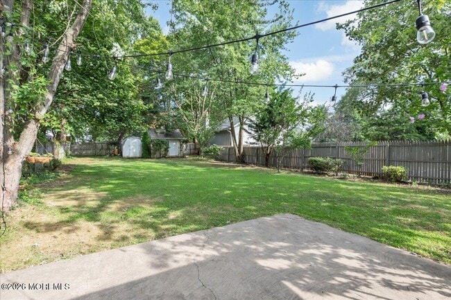 Building Photo - 301 Norwood Ave