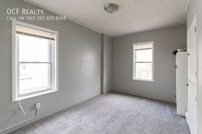 Building Photo - 3943 Terrace St