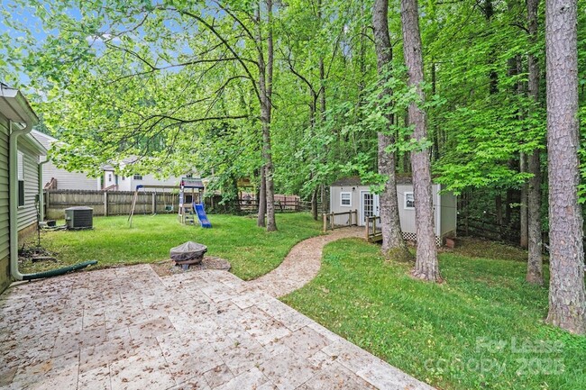 Building Photo - 7213 Preakness Stakes Ln