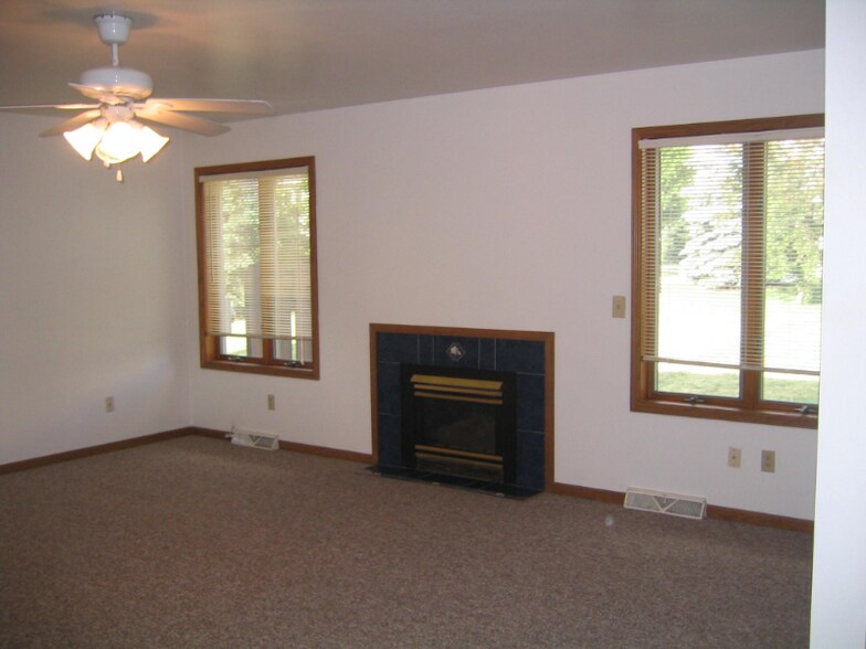 Building Photo - 0 Maple Grove Ct
