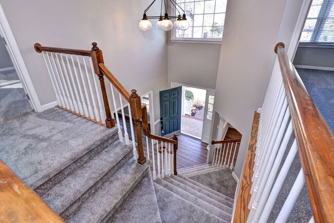 Building Photo - Lovely Home in Seaford