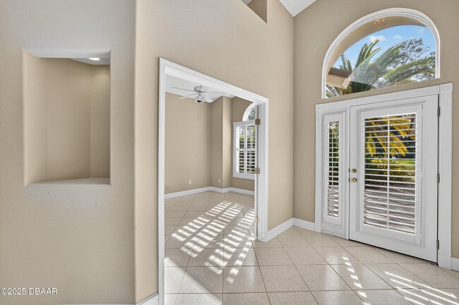 Building Photo - 37 Bay Pointe Dr