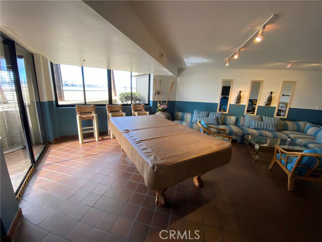 Cabana Room- Community Room - 1310 E Ocean Blvd