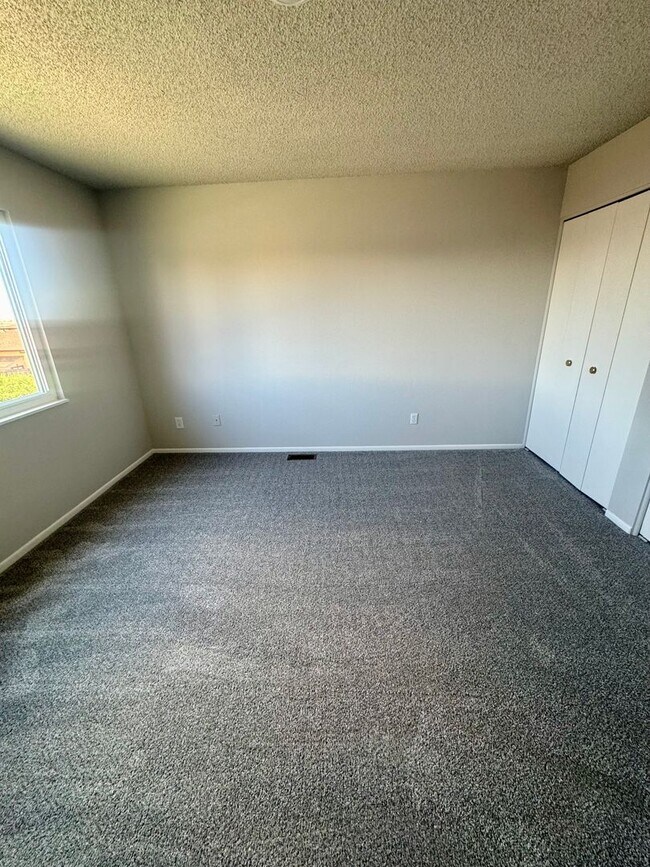 Building Photo - 4 Bedrooom home in Security-Widefield