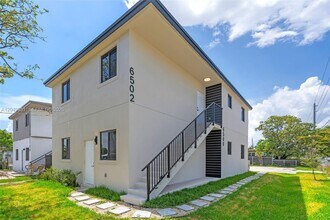 Building Photo - 6500 NW 21st Ave
