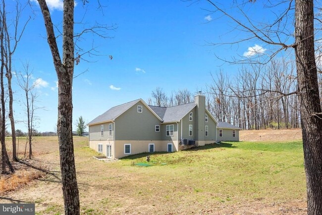 Building Photo - 289 Slate Ln