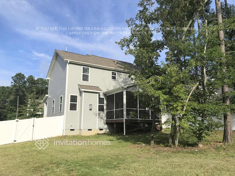 Building Photo - 377 Hawkesburg Dr