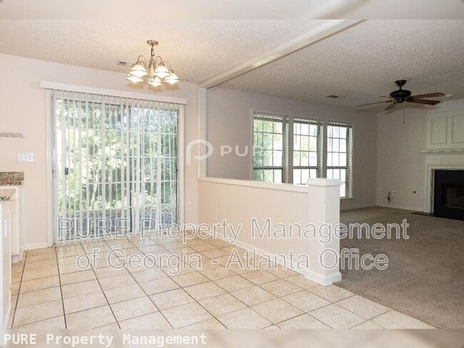 Building Photo - 3468 Chastain Glen Ln NE