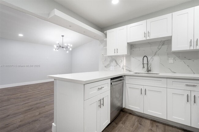 Building Photo - 6211 SW 116th Pl