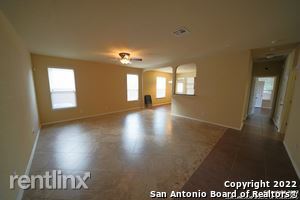 Building Photo - 3 br, 2 bath House - 772 Eagles Gln