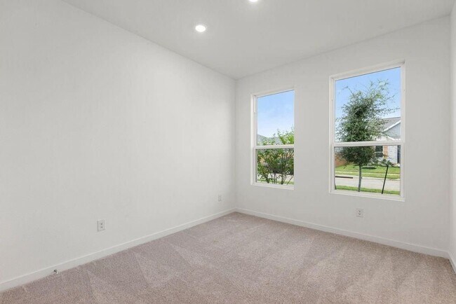 Building Photo - 6411 Symphony Wave Dr