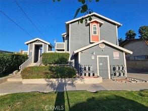 Building Photo - 1120 Nicklett Ave