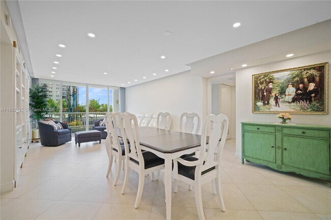 Building Photo - 9341 Collins Ave