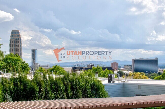 Building Photo - 87 W 300 N
