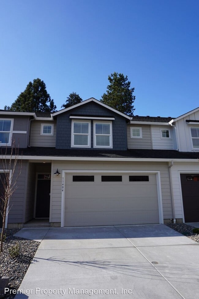 Building Photo - 3 br, 2.5 bath House - 11404 NE 127th Ct