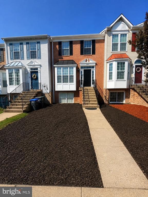 Building Photo - 16174 Taconic Cir
