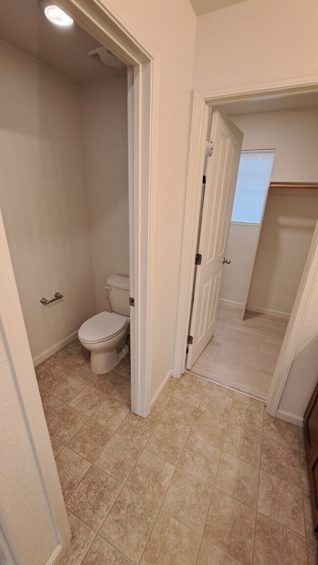 Building Photo - 120 Alboran Sea Cir