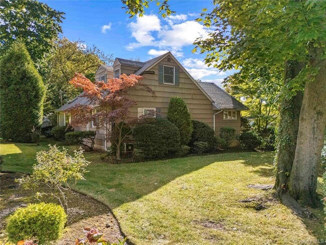Building Photo - 2 Dale Carnegie Ct