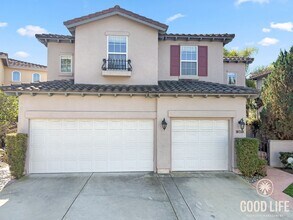 Building Photo - Spacious Torrey View Home with Flexible Floorplan in Gated Community