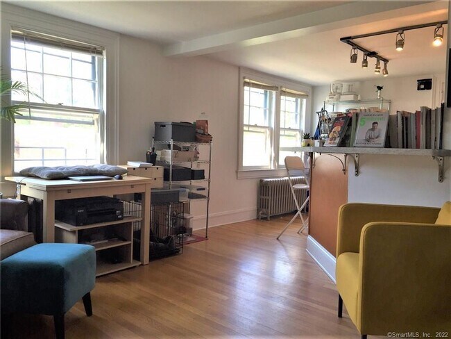 Building Photo - 209 Willard St