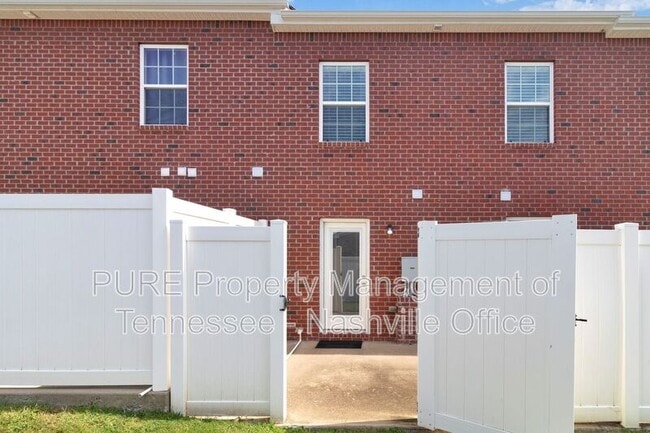 Building Photo - 106 Latimer Dr