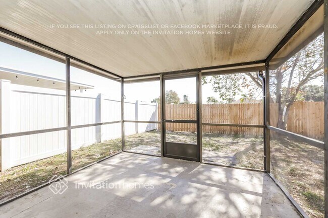 Building Photo - 9030 Dixiana Villa Cir