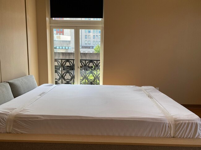 Building Photo - 83 Hanover St