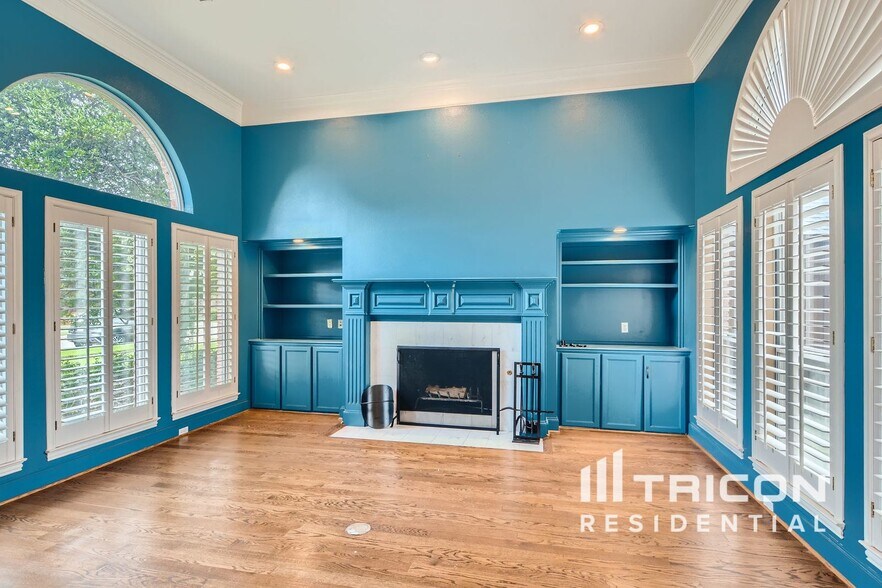 Building Photo - 4720 Yorkshire Trail