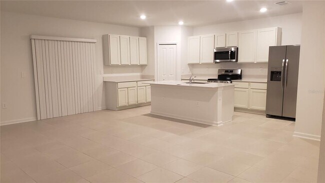 Building Photo - 3910 Amers Lp
