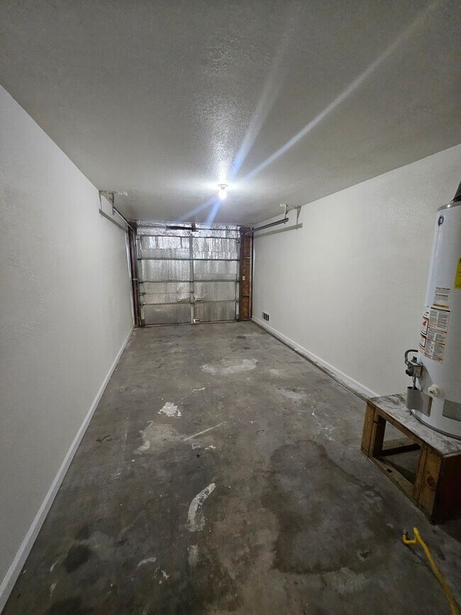Building Photo - 1584 Turquoise Rd